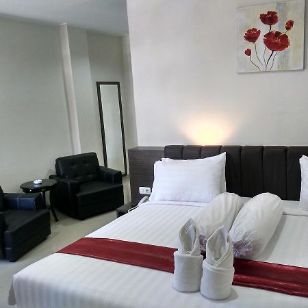 Grand Indobaru Hotel Selatpanjang Zewnętrze zdjęcie