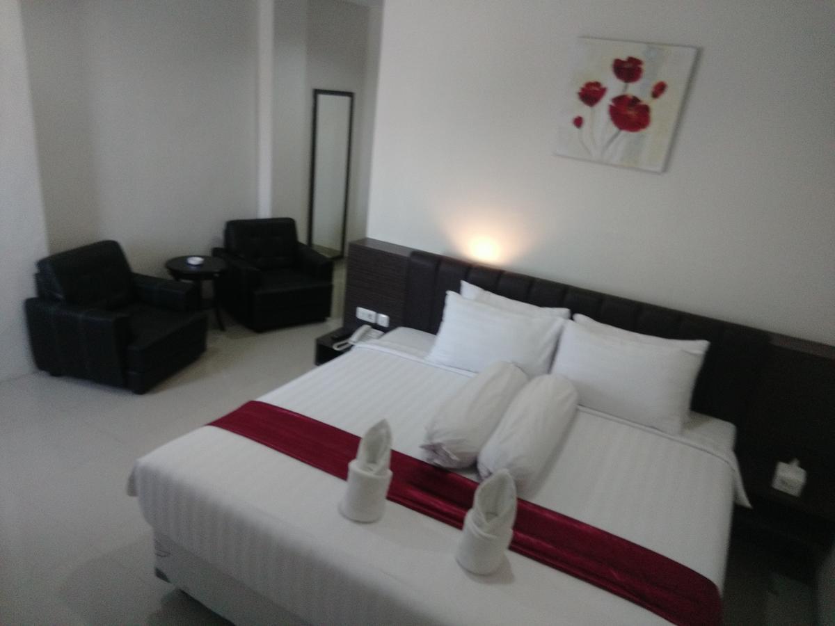 Grand Indobaru Hotel Selatpanjang Zewnętrze zdjęcie