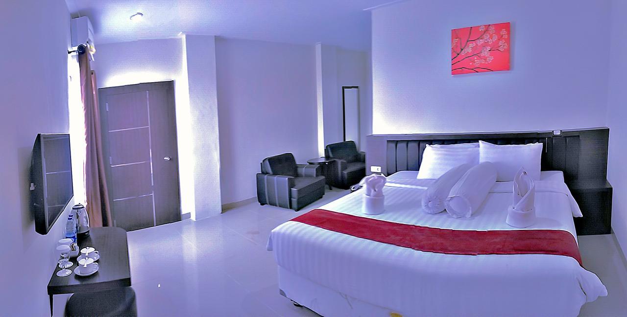 Grand Indobaru Hotel Selatpanjang Zewnętrze zdjęcie