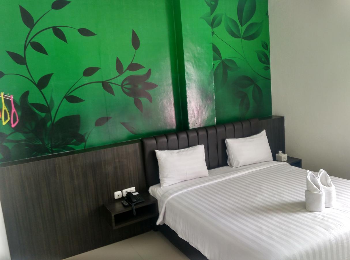 Grand Indobaru Hotel Selatpanjang Zewnętrze zdjęcie