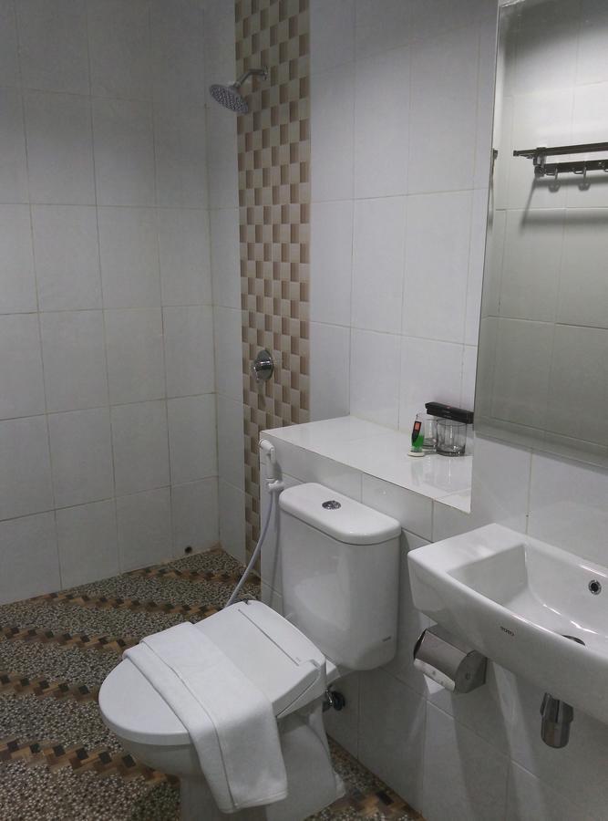 Grand Indobaru Hotel Selatpanjang Zewnętrze zdjęcie