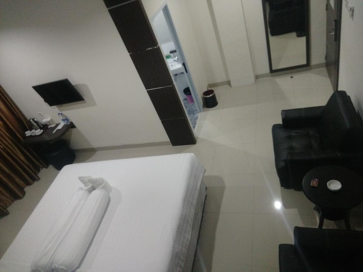 Grand Indobaru Hotel Selatpanjang Zewnętrze zdjęcie
