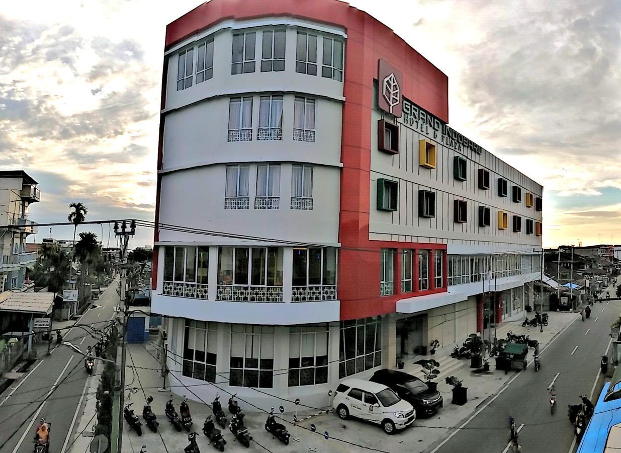 Grand Indobaru Hotel Selatpanjang Zewnętrze zdjęcie