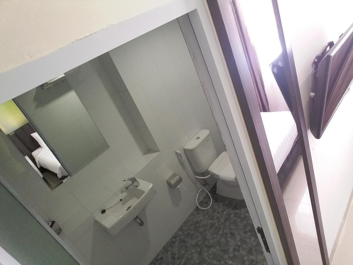 Grand Indobaru Hotel Selatpanjang Zewnętrze zdjęcie