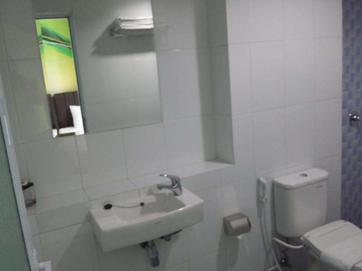 Grand Indobaru Hotel Selatpanjang Zewnętrze zdjęcie