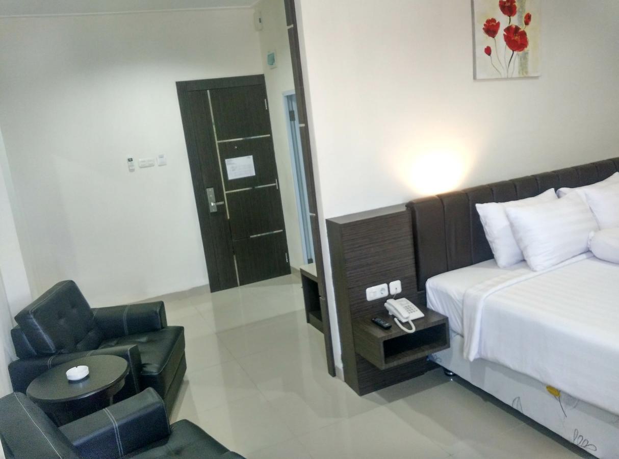 Grand Indobaru Hotel Selatpanjang Zewnętrze zdjęcie