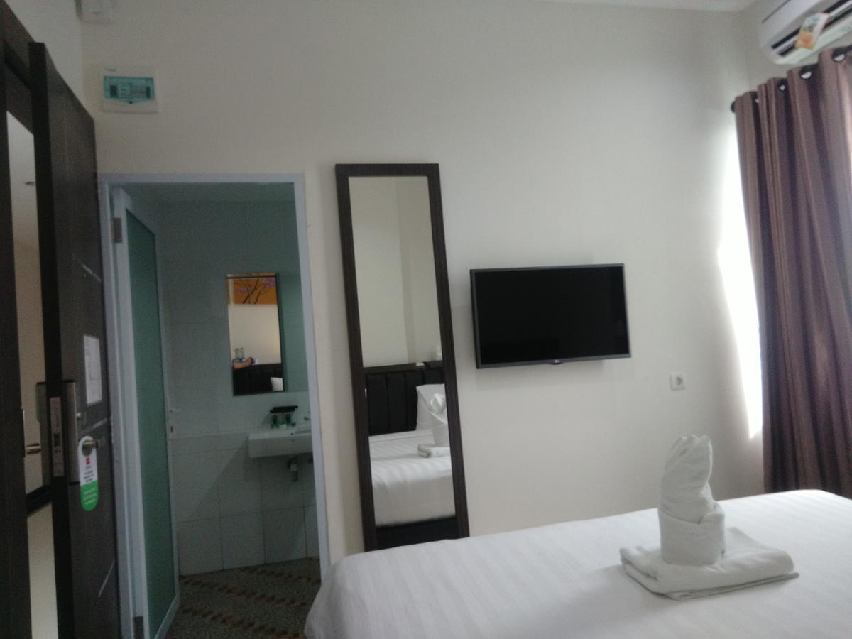 Grand Indobaru Hotel Selatpanjang Zewnętrze zdjęcie