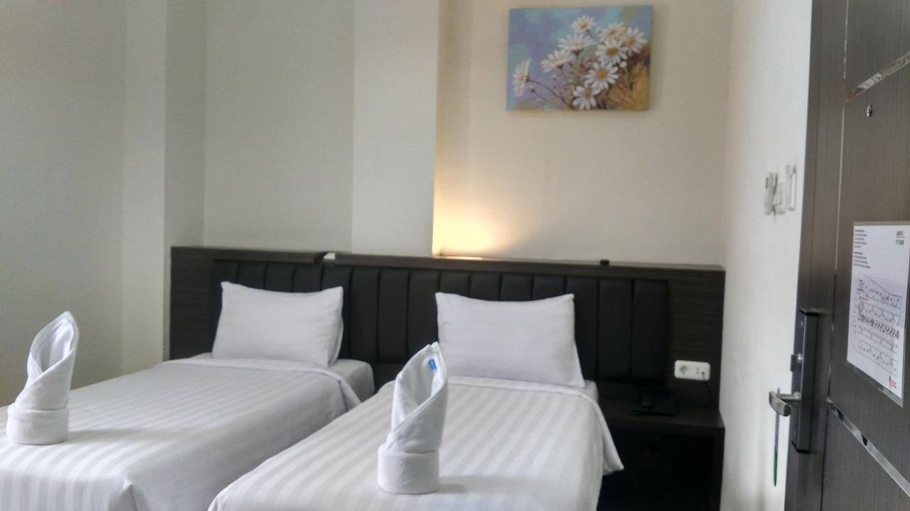 Grand Indobaru Hotel Selatpanjang Zewnętrze zdjęcie