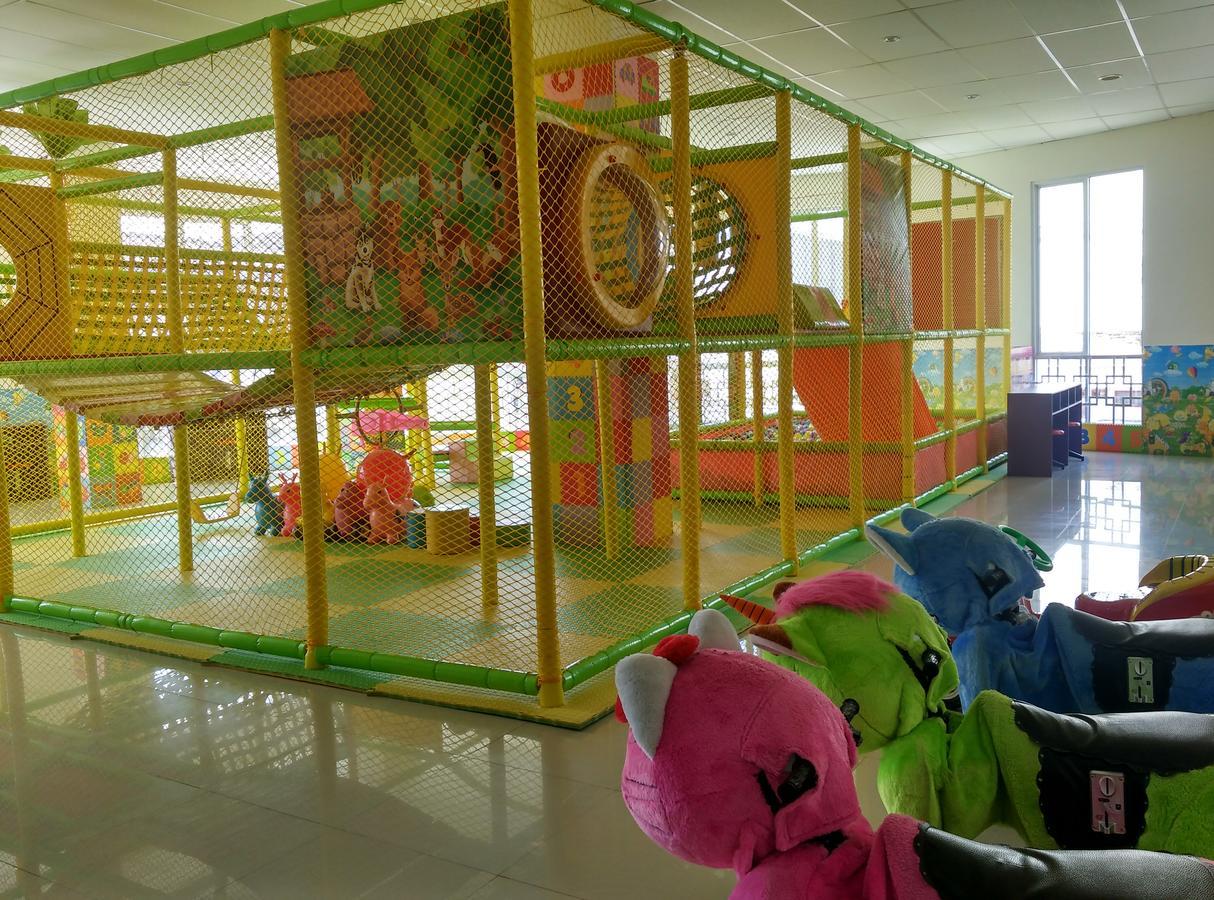 Grand Indobaru Hotel Selatpanjang Zewnętrze zdjęcie
